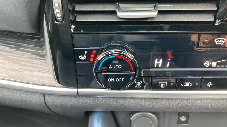 Nissan Qashqai 1.3 DiG-T MH 158 Tekna 5dr Xtronic Petrol Hatchback